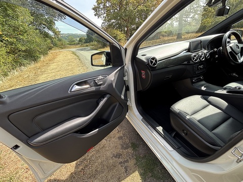 B180 Blueefficiency Sport 1.6 5dr Mpv Automatic Petrol