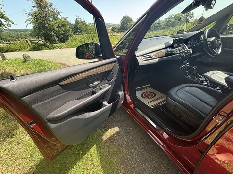 218I Luxury Gran Tourer Estate 1.5 Automatic Petrol