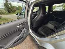 Mercedes-Benz Gla-Class Gla250 4Matic Sport