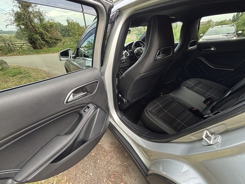 Gla250 4Matic Sport 2.0 5dr Estate Automatic Petrol