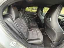 Mercedes-Benz Gla-Class Gla250 4Matic Sport