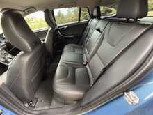 Volvo V60 T5 Se