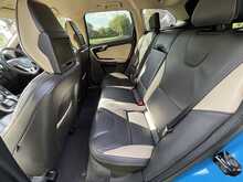 Volvo Xc60 T5 R-Design