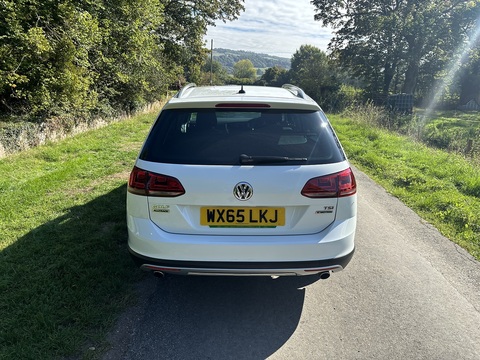 Alltrack Tsi 4Motion Dsg 1.8 5dr Estate Semi Auto Petrol