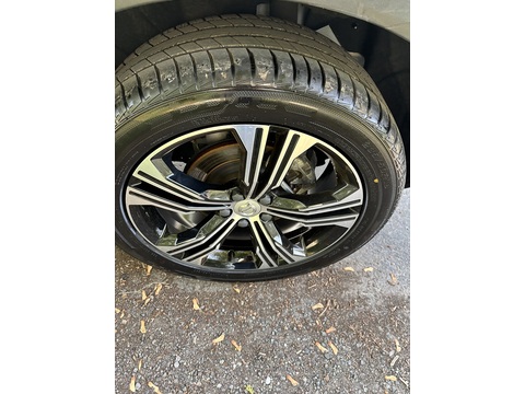 T4 Inscription Awd 2.0 5dr Estate Automatic Petrol