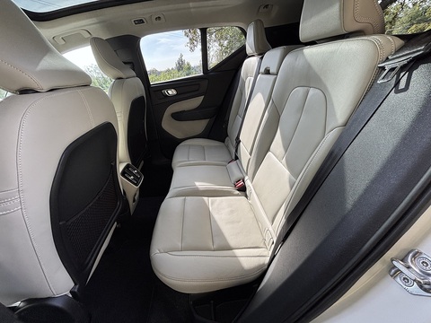 T4 Inscription Awd 2.0 5dr Estate Automatic Petrol