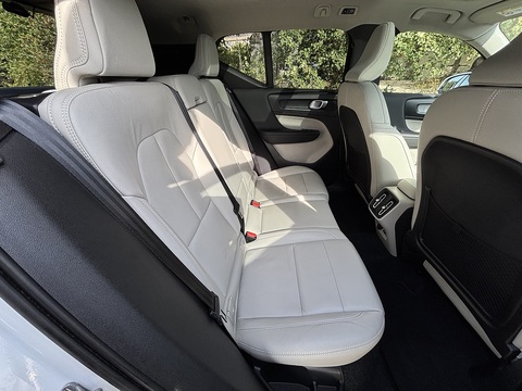 T4 Inscription Awd 2.0 5dr Estate Automatic Petrol