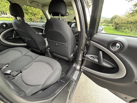 Cooper 1.6 5dr Hatchback Automatic Petrol