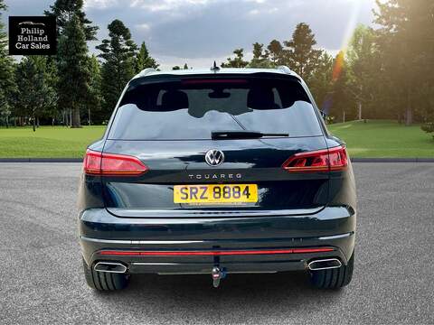 Volkswagen Touareg TDI V6 Black Edition - U10001