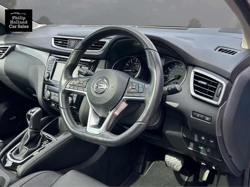 Nissan Qashqai DIG-T Tekna - U10002