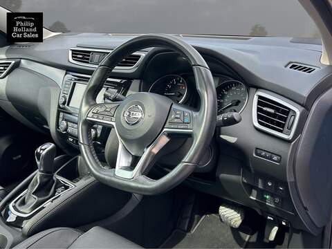 Nissan Qashqai DIG-T Tekna - U10002