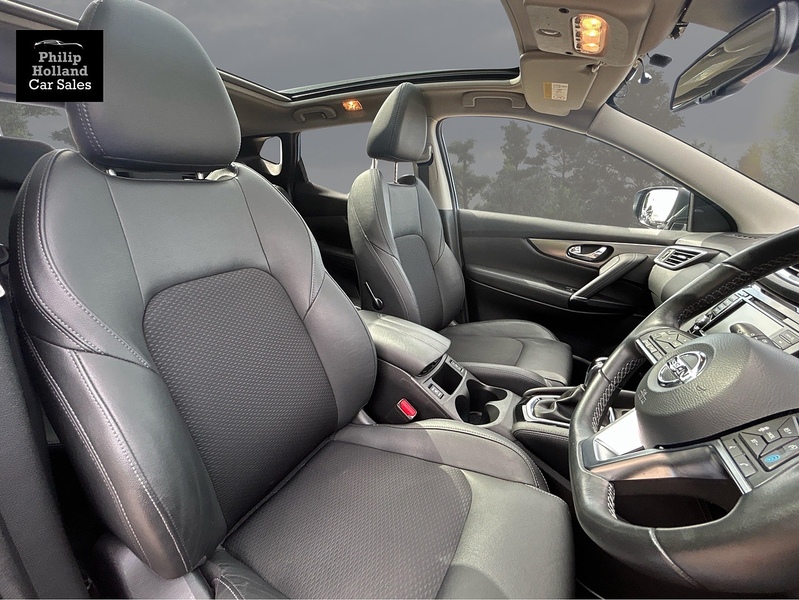 Nissan Qashqai DIG-T Tekna - U10002