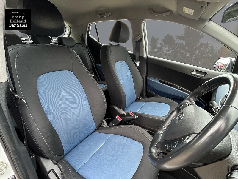 Hyundai i10 Premium - U10006
