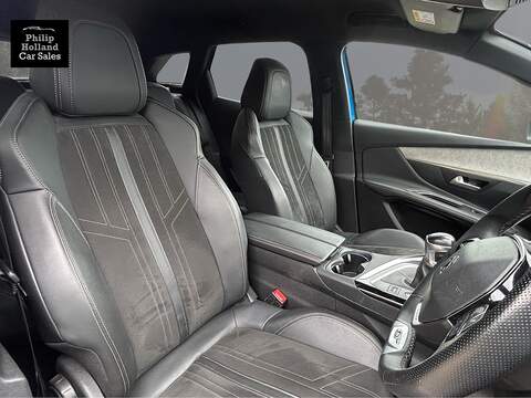 Peugeot 3008 BlueHDi GT - U10012