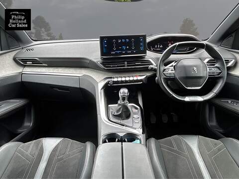 Peugeot 3008 BlueHDi GT - U10012