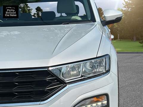 Volkswagen T-Roc TDI SE - U10014