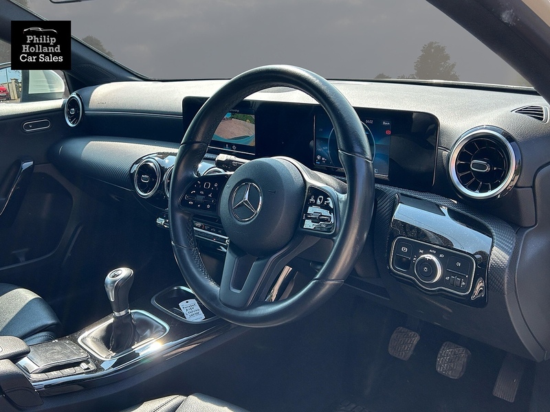 Mercedes-Benz A Class A180d SE - U10016