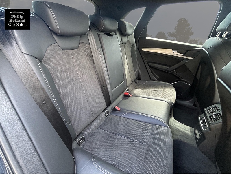 Audi Q5 TDI S line - U10017