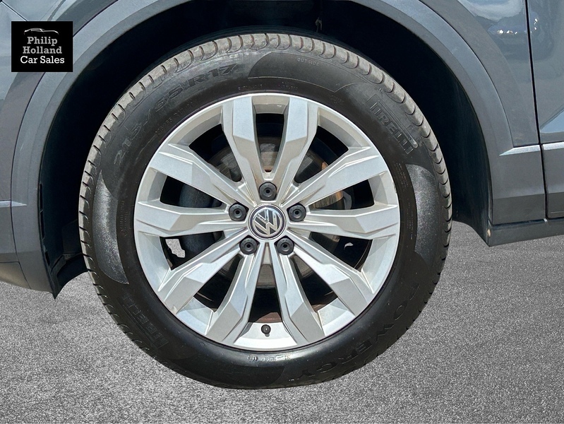 Volkswagen T-Roc TDI SE - U10019