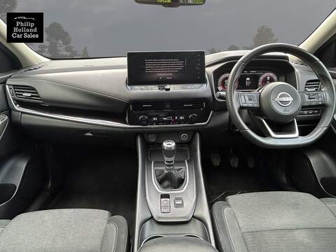 Nissan Qashqai DIG-T MHEV N-Connecta - U10021