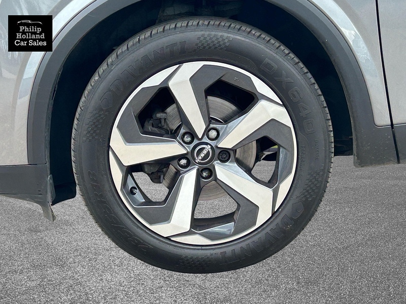 Nissan Qashqai DIG-T MHEV N-Connecta - U10021