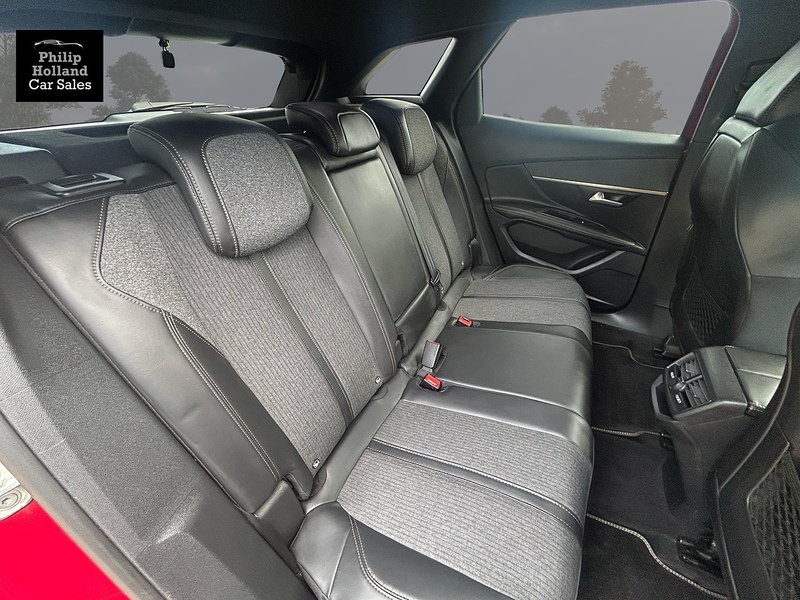 Peugeot 3008 GT Line - U10023