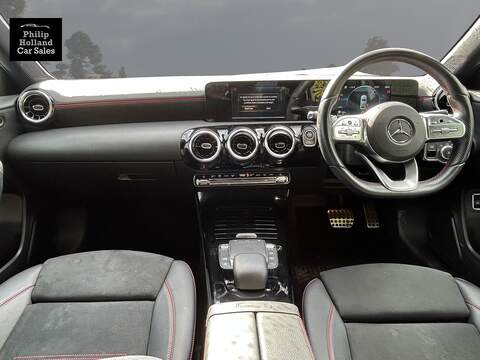 Mercedes-Benz A Class A220d AMG Line - U10025