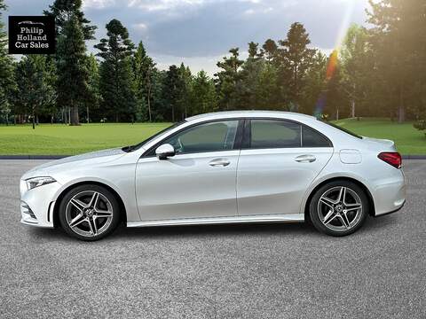 Mercedes-Benz A Class A220d AMG Line - U10025