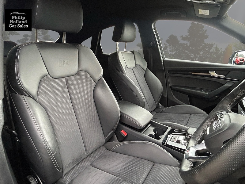 Audi Q5 TDI Black Edition - U10029