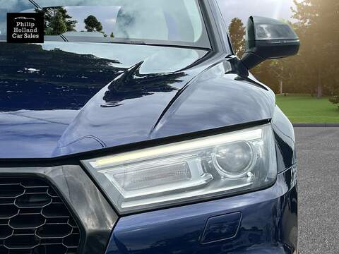Audi Q5 TDI SE - U10031