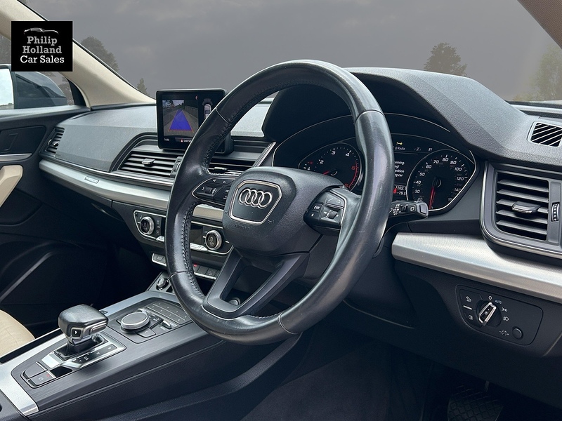 Audi Q5 TDI SE - U10031