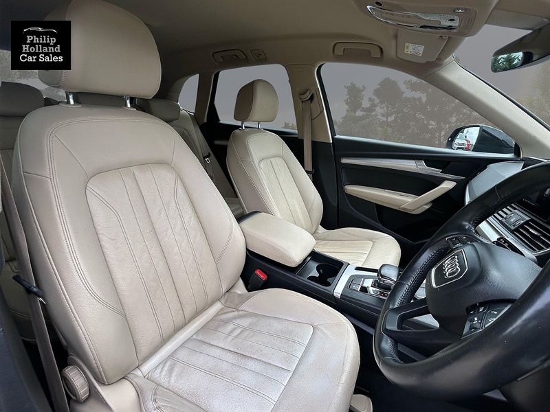 Audi Q5 TDI SE - U10031