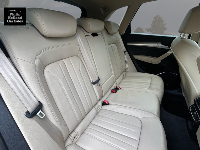 Audi Q5 TDI SE - U10031