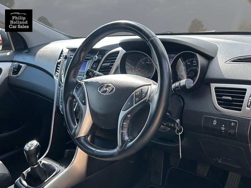 Hyundai i30 CRDi Blue Drive SE - U10037