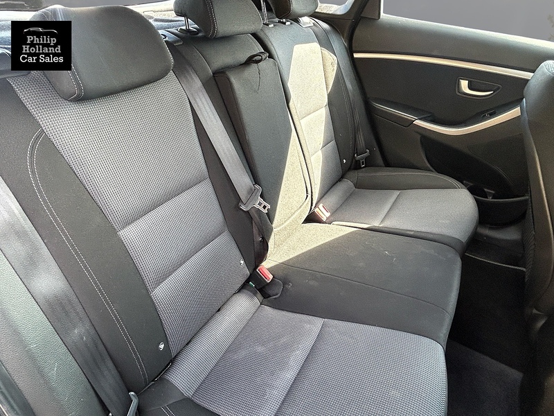 Hyundai i30 CRDi Blue Drive SE - U10037