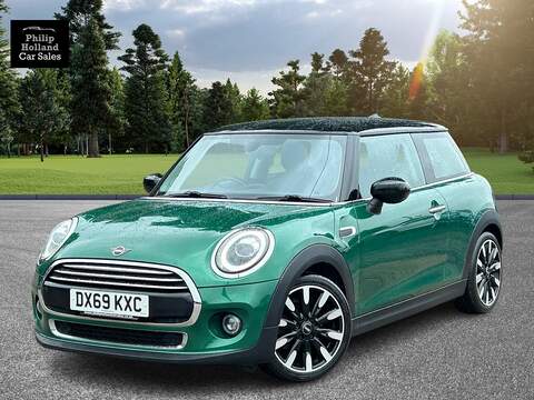 MINI Hatch Dual VVT-i Icon Hatchback 1.3 Manual Petrol