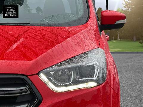 Ford Kuga T EcoBoost ST-Line X - U10041