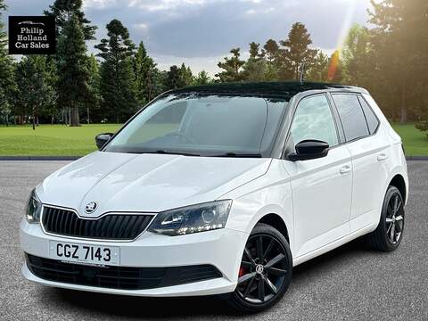Skoda Fabia 1.0 VVT-i x-play Hatchback 5dr Petrol Manual Euro 6 (s/s) (71 ps)
