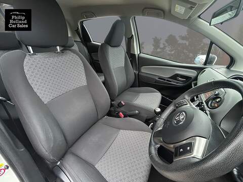 Toyota Yaris Dual VVT-i Icon - U10046