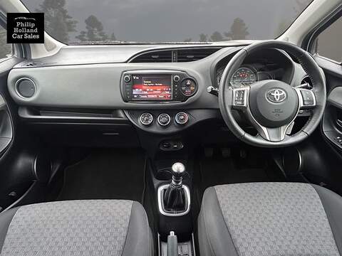 Toyota Yaris Dual VVT-i Icon - U10046