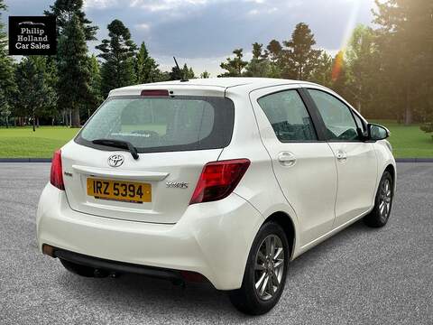 Toyota Yaris Dual VVT-i Icon - U10046