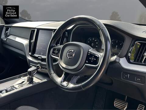 Volvo XC60 D4 R-Design - U10048