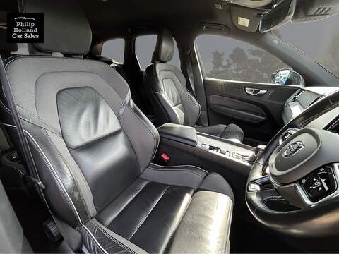 Volvo XC60 D4 R-Design - U10048