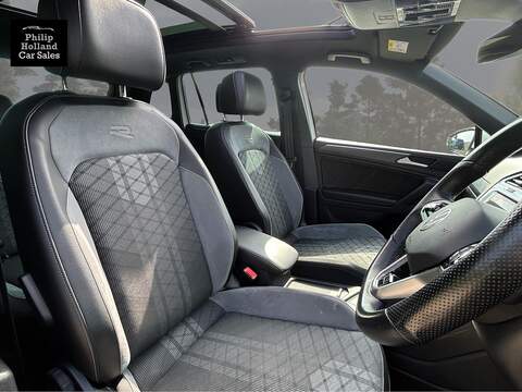 Volkswagen Tiguan TDI R-Line - U10053