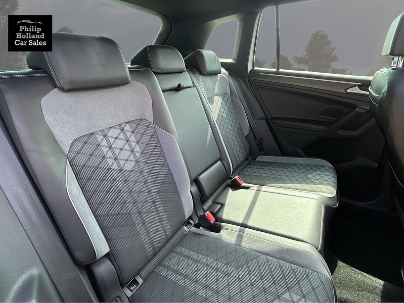 Volkswagen Tiguan TDI R-Line - U10053
