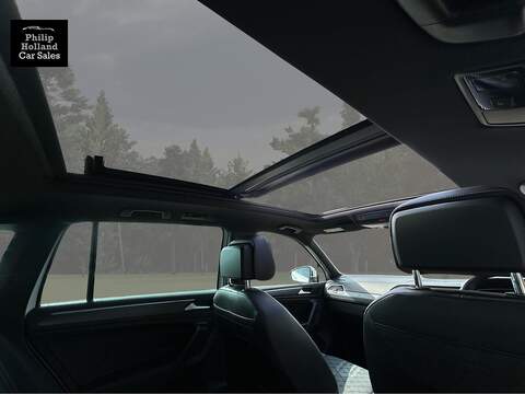 Volkswagen Tiguan TDI R-Line - U10053