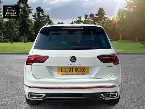 Volkswagen Tiguan TDI R-Line - U10053