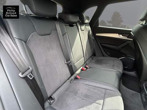 Audi Q5 TDI S line - U10055
