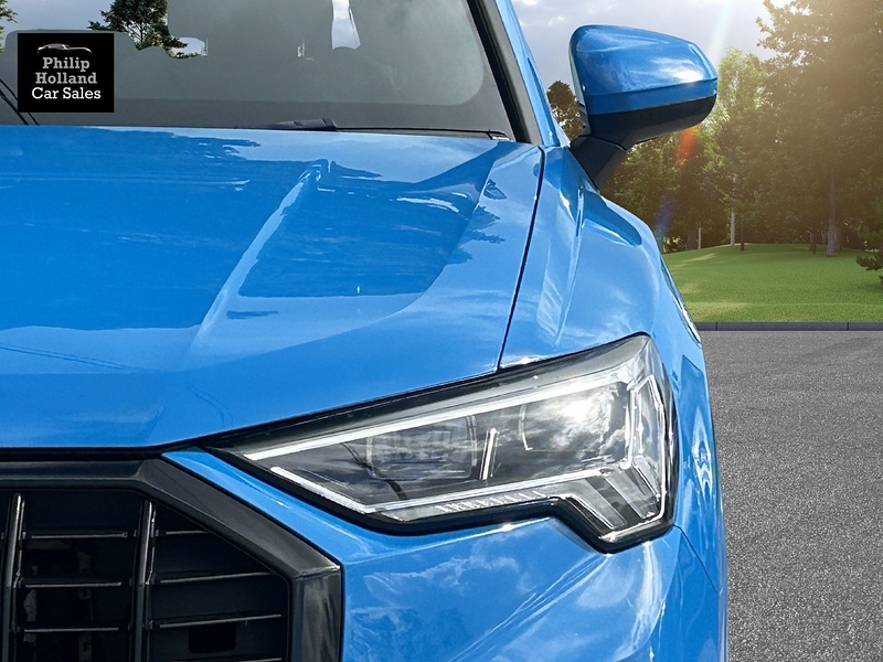 Audi Q3 TDI S line - U10069