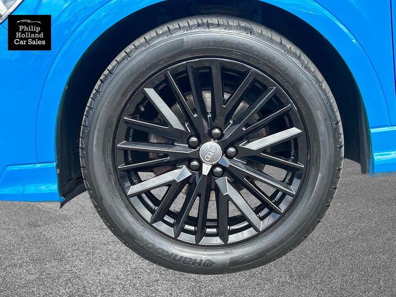 Audi Q3 TDI S line - U10069